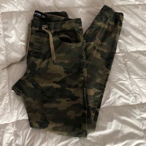 Zoo York pants